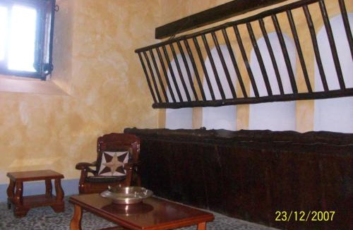 Castelsilano House | Villa Maria