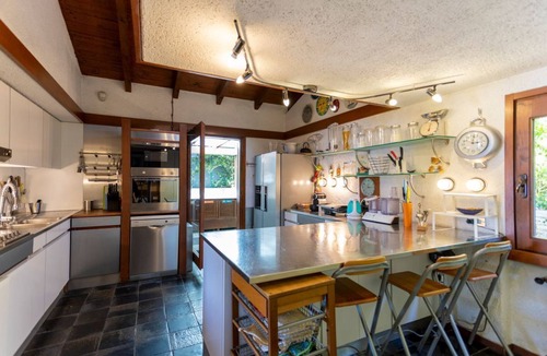 Ispra Villa | Villa Meraviglia - Four Bedroom Villa, Sleeps 8
