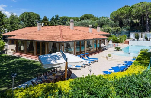 Pesaro Villa | Villa Micol - Private villa, 4 bedrooms, pool, A/C, wifi, pets, Marche