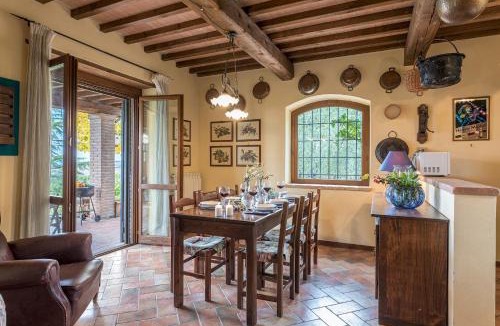 San Terenziano Villa | Villa Mila 6, Emma Villas