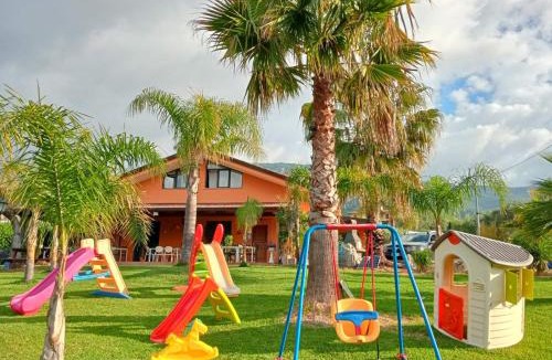 Campagna Bed & Breakfast | Villa Molinari B&B e Baby Park