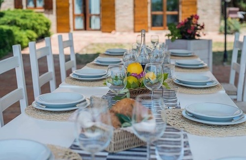 Ponte Rio Villa | Villa Monica - Private villa, 5 bedrooms, pool, wifi, pets, Marche