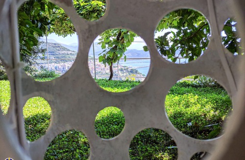 Raito Apartment | Villa Neptune at the beginning of the Amalfi Coast CIN No. IT065157B4VGM390GL.