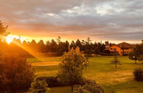 Fubine House | Villa Norma immersa nel Golf Margara