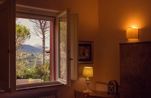 Perugia Apartment | Villa Nuba,Bonfigli apt. - Spa room,fire place,wifi,pool with salt-heated water