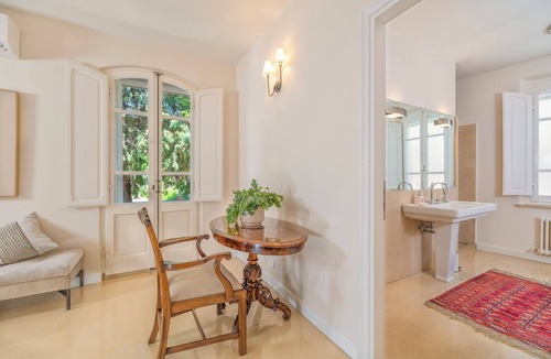 Castelmuzio Villa | Villa Oliveto - Exclusive Property with Stunning Tuscan Views, Pools & Gardens