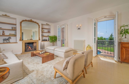 Castelmuzio Villa | Villa Oliveto - Exclusive Property with Stunning Tuscan Views, Pools & Gardens