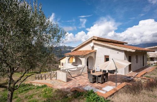 Centola Villa | Villa Oliveto