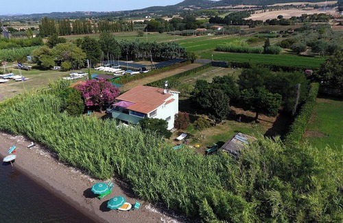 Bolsena Apartment | Villa on lake BOLSENA with private beach 40 meters and 2000 meters garden