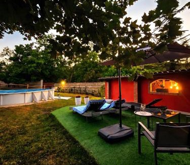 Isola d'Asti Apartment | Villa Paradiso