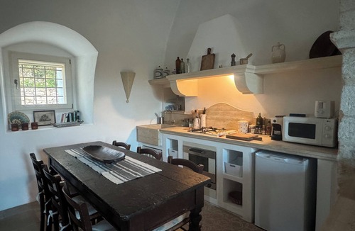 Coppitella Villa | Villa Poggio al Sole Vieste, 1700 villa with pool surrounded by greenery