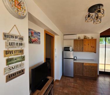 Bisceglie Apartment | Villa Puglia AR 700m from beach -max 4 people-