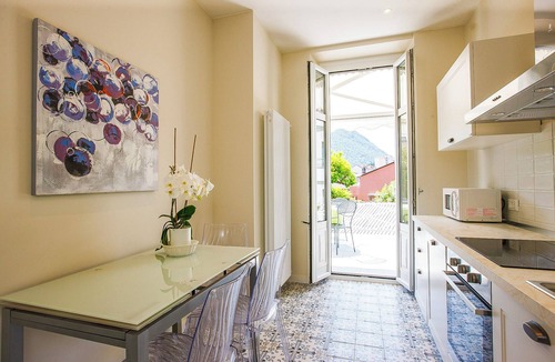 Intra Apartment | Villa Rachel Trilo by Lago Reisen