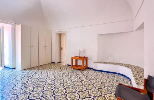 Ventotene Apartment | Villa Raffaele Musto