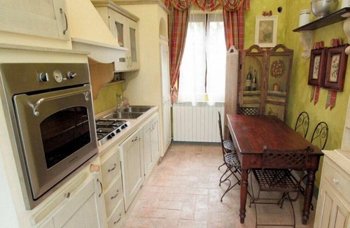 Badia Villa | Villa Ranciano Comfortable holiday residence