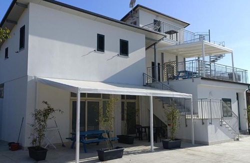Gianola House | Villa Ranucci Formia guesthouse
