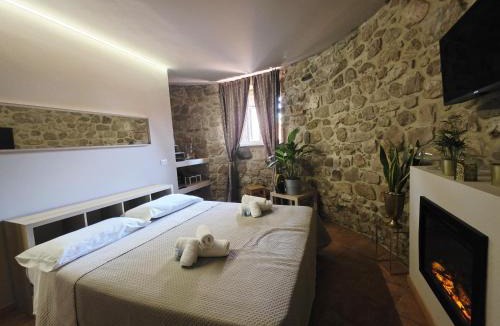 Fondi House | VILLA REGINA - Suite con Spa Sperlonga Vertice Rooms