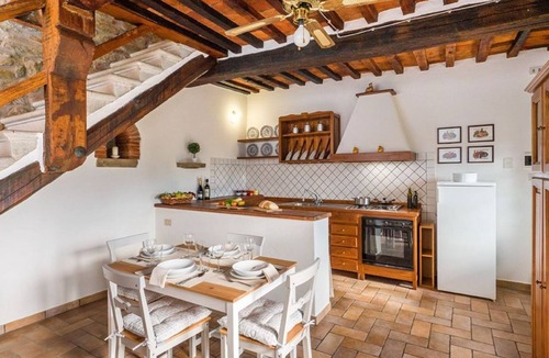 Pieve di Chio Villa | Villa Rinaldo by MMega