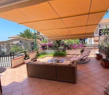 Cucco-Riviere Apartment | Villa Rosa Managed by Calabria Mare Experience