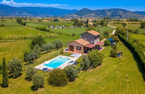 Cortona Villa | Villa San Lorenzo, Cortona, Italy