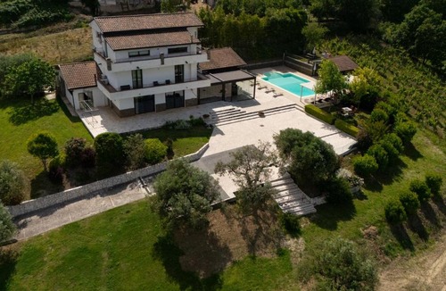 Caiazzo Villa | Villa Santoro ai TRE Ulivi con Piscina Privata