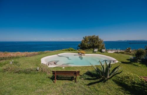 Ischia Porto Villa | Villa Serao by MyVillaCollection