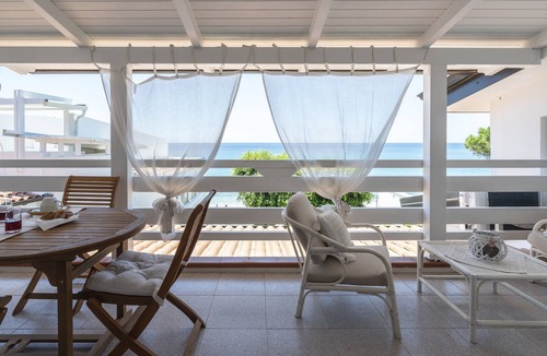 Santa Maria House | Villa Unique 2: Appartamento 3 Camere da Letto, Ideale per Famiglie e Coppie