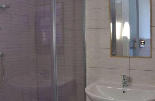Ischitella Bed & Breakfast | Villa Uria monolocali con e senza angolo cottura