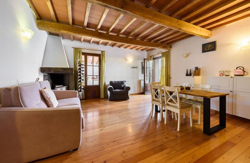 Dicomano Villa | Villa Vecci - Superb farmhouse with garden and panoramic pool in Dicomano
