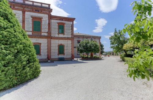 Sirolo Villa | Villa Vetta Marina - Two Bedroom Ai Piani
