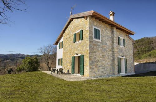 Tredozio Villa | Villa Viktoria & Andras