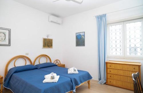 Latina Lido Villa | Villa vintage a 100m dal mare, relax a Terracina
