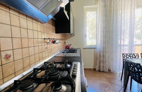 Pizzo House | Villa with garden, wood oven and total privacy
