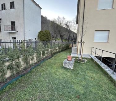 Caporciano House | Villa with Private Garden