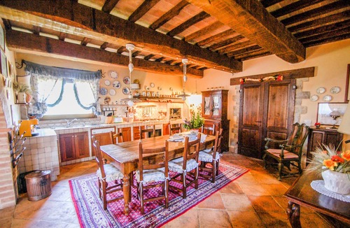 Collazzone Villa | Villa with private pool and air conditioning. At 10km from Todi, 3km village