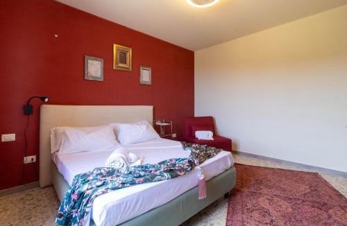 Lapedona Villa | Villa with Sea View Parking