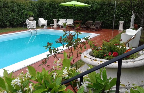 Radicondoli Villa | Villa with swimming pool 40 km from Siena