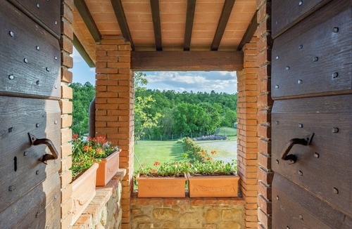 Piegaro House | Villa with Trasimeno Lake view in Umbria