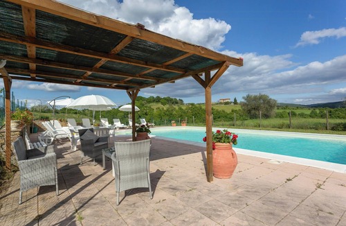 Piegaro House | Villa with Trasimeno Lake view in Umbria