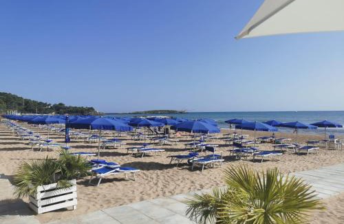 Mandrione Resort | Villaggio Gabbiano Beach