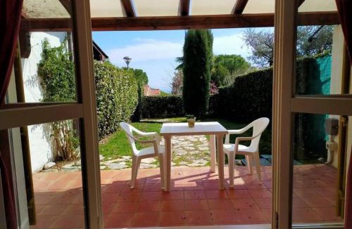 Villaggio Taunus Apartment | Villetta Bilocale con PISCINA e SPIAGGIA incluse Taunus Vacanze cod 354