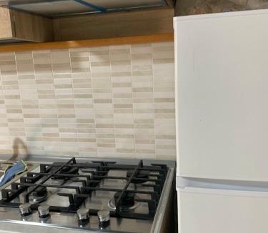 Apollosa Apartment | villetta in collina Via Galieri, 36