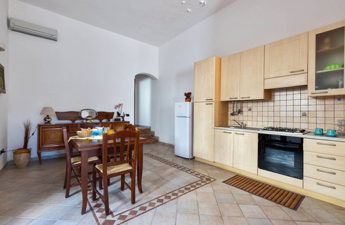 Santa Maria al Bagno Apartment | Villetta Roberta - Piano Terra by BarbarHouse
