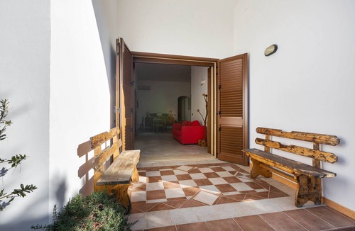 Santa Maria al Bagno Apartment | Villetta Roberta - Piano Terra by BarbarHouse