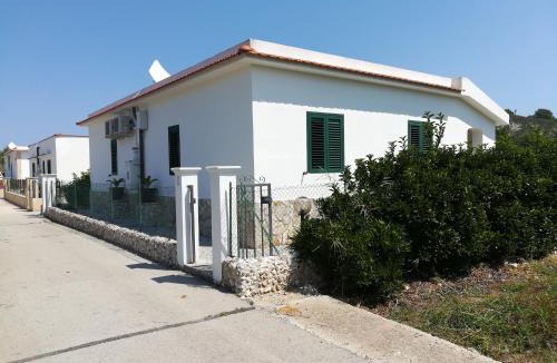 Chiesiola Villa | Villini Giovanna Disanti