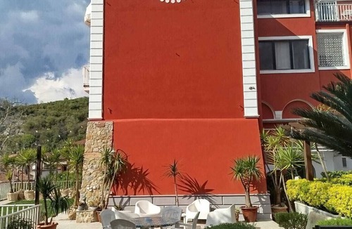 Pellezzano Apartment | Violet - Relaxation near Salerno, Pompeii & Amalfi