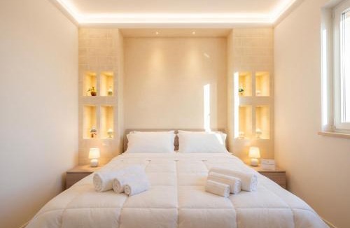 Giovinazzo Apartment | Vistamaré- Private Beach, Terrace and Free Parking