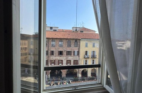 Pavia Apartment | Vittoria10! - Elegante appartamento nel cuore di Pavia