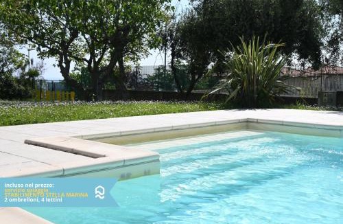 Villaggio Taunus Apartment | VIVA1 - Numana, nuovo pentalocale in villa con piscina