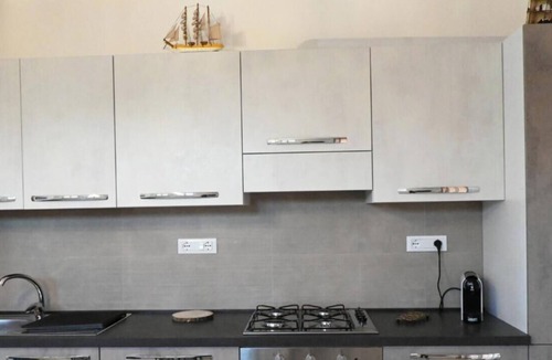 Sirolo Apartment | VIVA3 - Numana, large three-room apartment in villa with swimming pool